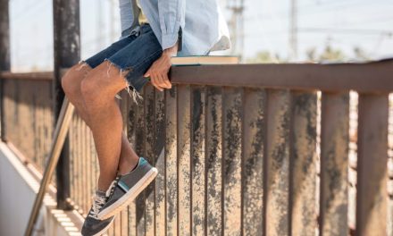 Como o sapatênis masculino se adaptou ao estilo híbrido entre trabalho e lazer